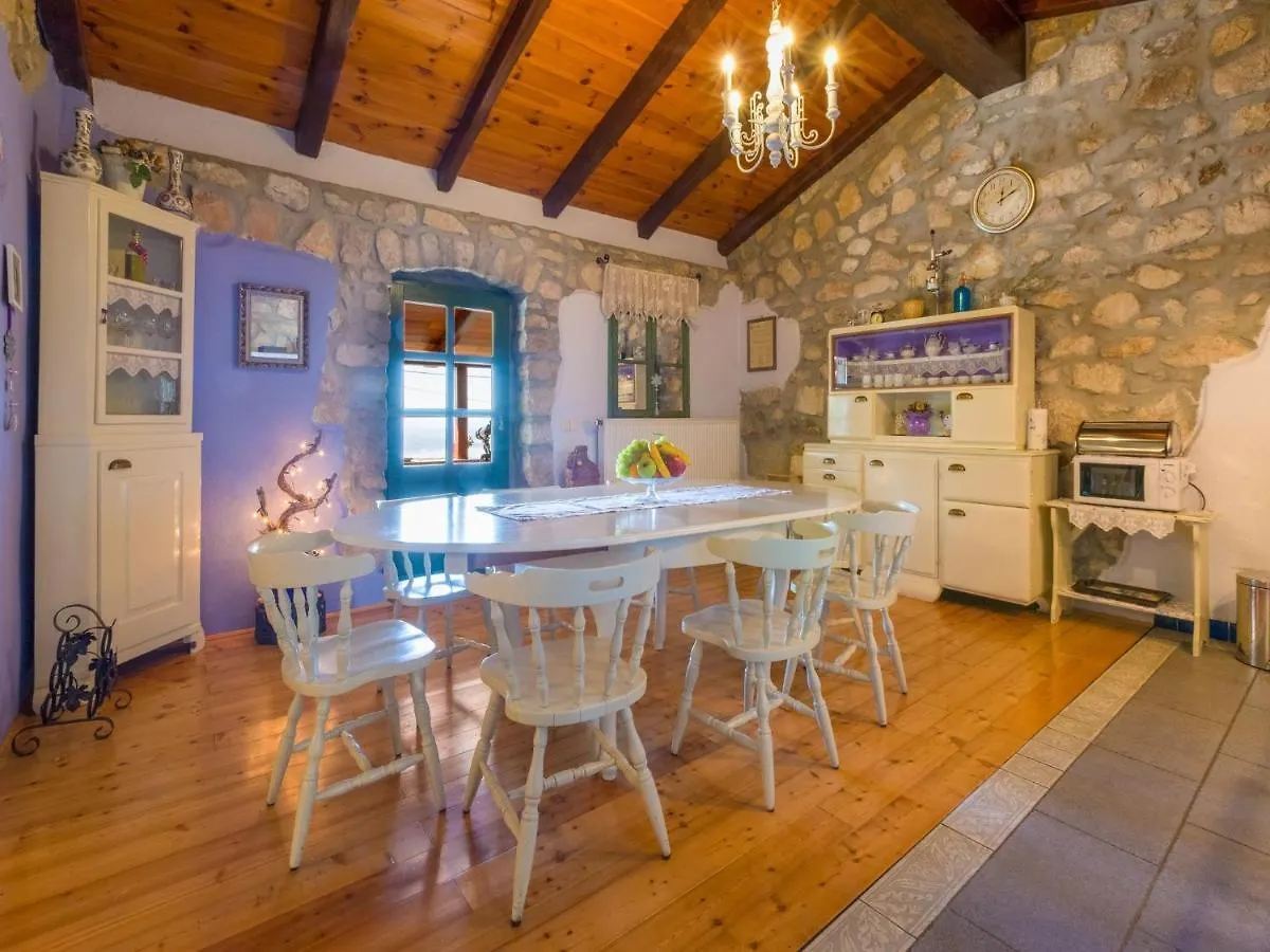 הוילה Grižane House Casa Rustica 0*,  קרואטיה