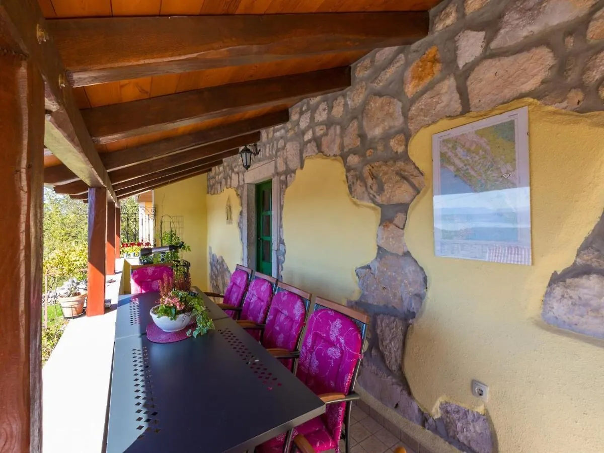 בית נופש הוילה Grižane House Casa Rustica קרואטיה