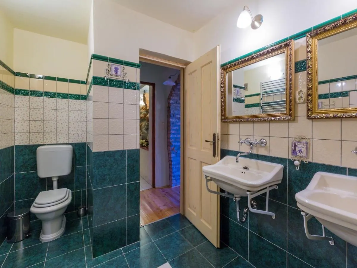 בית נופש הוילה Grižane House Casa Rustica קרואטיה