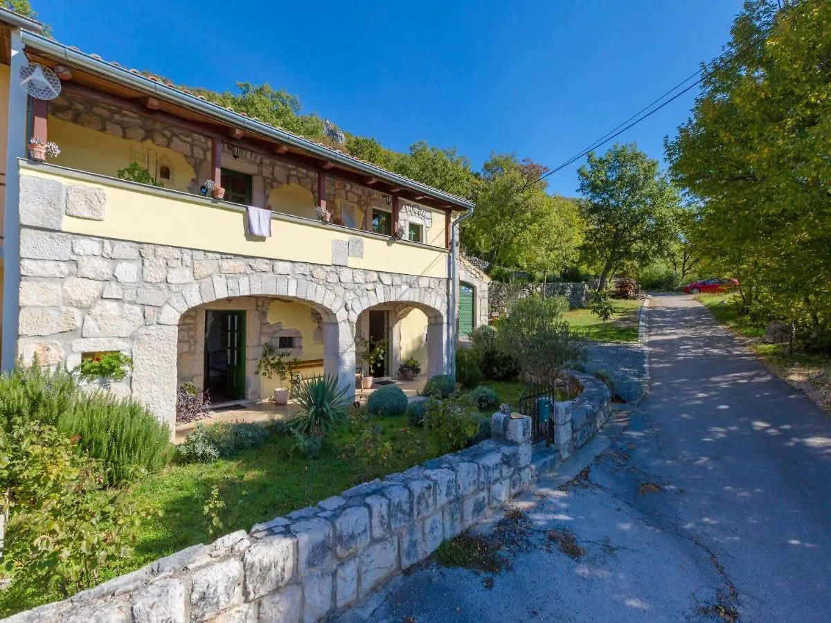 הוילה Grižane House Casa Rustica בית נופש